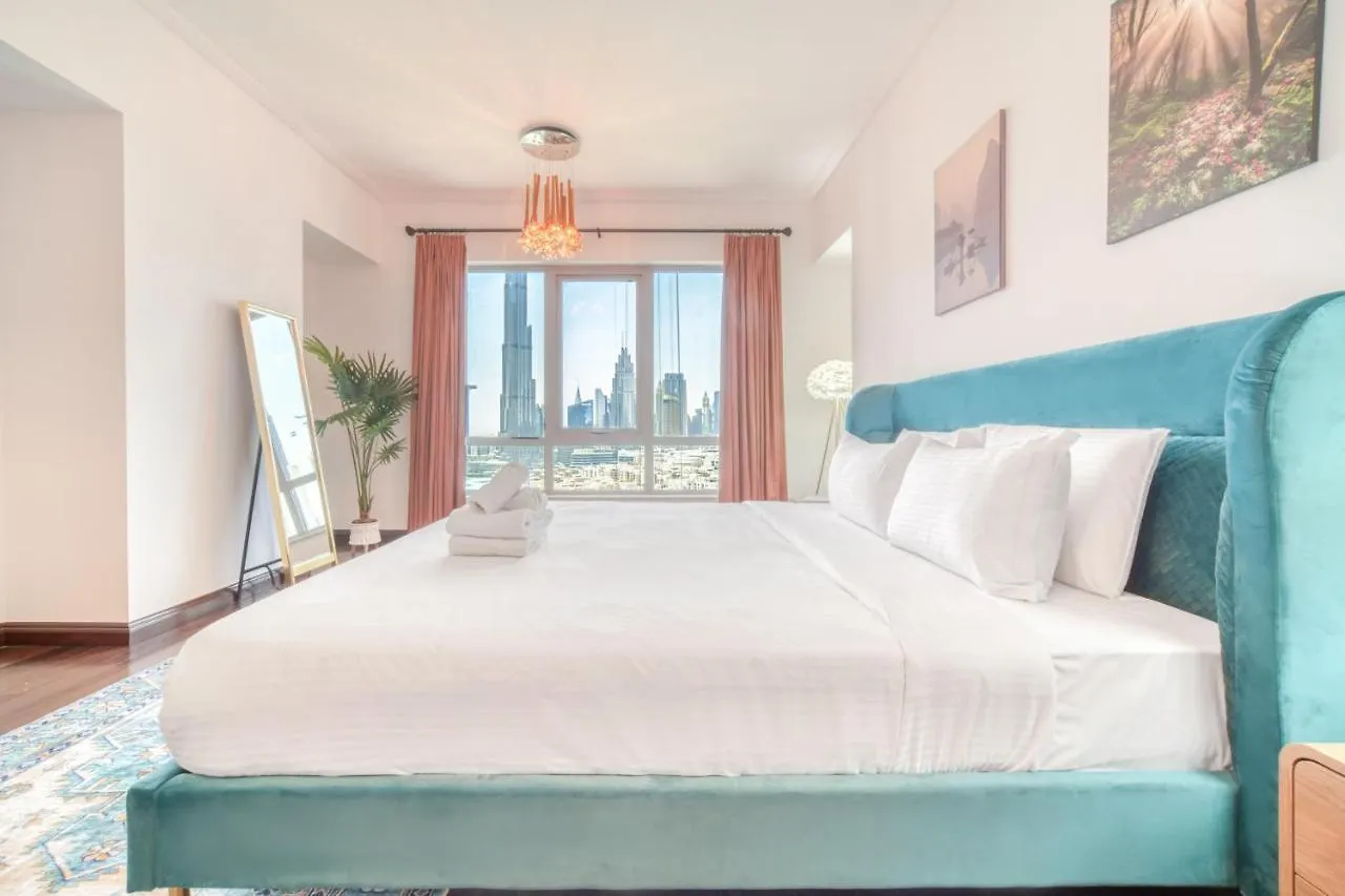 Apartment South Ridge 2, Downtown Dubai - Mint Stay United Arab Emirates